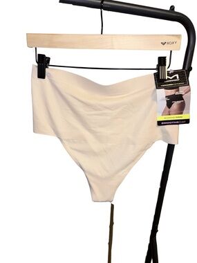 NWT Large Maidenform Seamless High-Waist Shaping Thong Light Beige